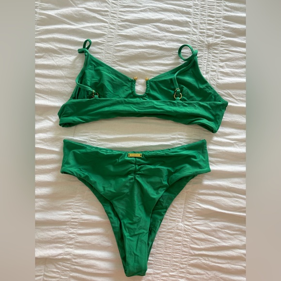 Poema Bikini Size Large - Picture 2 of 4